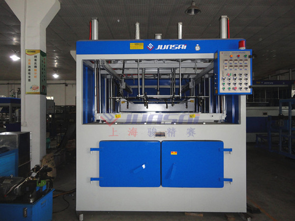 單頭厚片<a href=http://www.mkt0398.com/ target=_blank class=infotextkey>吸塑機(jī)</a>1.jpg